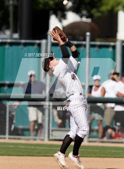 Thumbnail 3 in Monte Vista vs. De La Salle (CIF NCS D1 Final) photogallery.