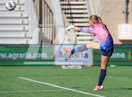 Thumbnail 3 in American Heritage vs. St. Joseph (UHSAA 2A Semi Final) photogallery.