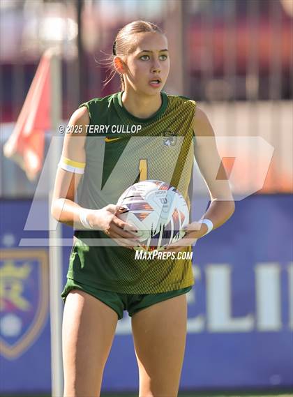 Thumbnail 1 in American Heritage vs. St. Joseph (UHSAA 2A Semi Final) photogallery.