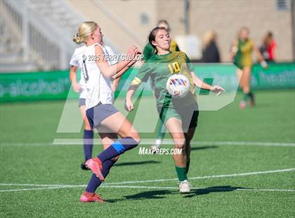 Thumbnail 2 in American Heritage vs. St. Joseph (UHSAA 2A Semi Final) photogallery.