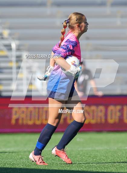 Thumbnail 1 in American Heritage vs. St. Joseph (UHSAA 2A Semi Final) photogallery.