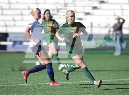 Thumbnail 2 in American Heritage vs. St. Joseph (UHSAA 2A Semi Final) photogallery.