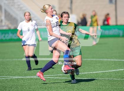 Thumbnail 1 in American Heritage vs. St. Joseph (UHSAA 2A Semi Final) photogallery.
