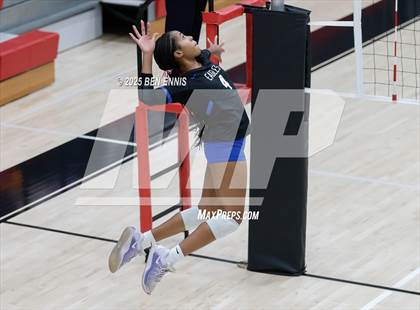 Thumbnail 1 in Mount Paran Christian vs. Lovett (GHSA Private Semifinal) photogallery.