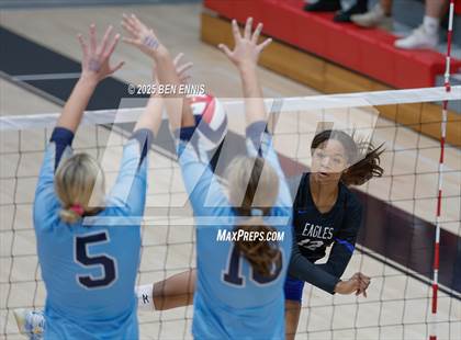 Thumbnail 1 in Mount Paran Christian vs. Lovett (GHSA Private Semifinal) photogallery.