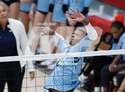 Thumbnail 1 in Mount Paran Christian vs. Lovett (GHSA Private Semifinal) photogallery.