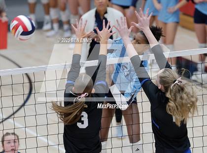 Thumbnail 3 in Mount Paran Christian vs. Lovett (GHSA Private Semifinal) photogallery.