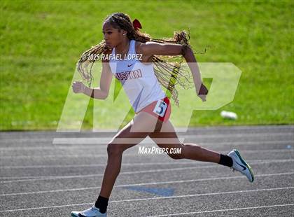 Thumbnail 1 in UIL 6A Track & Field Area 21&22 (400M) photogallery.