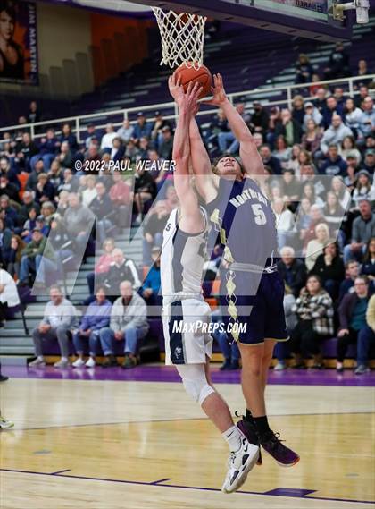 Thumbnail 2 in Muncy vs. Northwest Area (PIAA District IV Class AA Semi-final) photogallery.