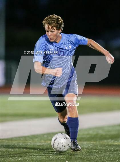Thumbnail 2 in University vs. Villa Park (CIF SS D3 Final) photogallery.