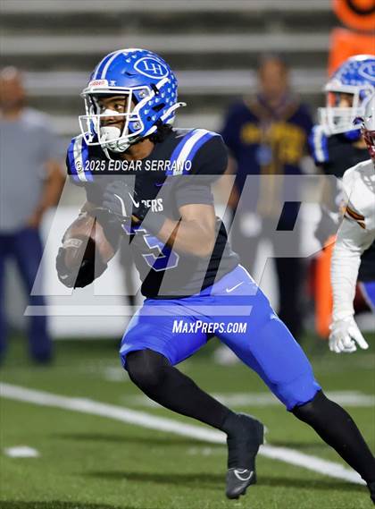 Thumbnail 3 in El Modena vs La Habra (CIF SS Division 4 Round 1) photogallery.