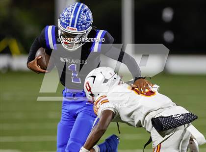 Thumbnail 3 in El Modena vs La Habra (CIF SS Division 4 Round 1) photogallery.