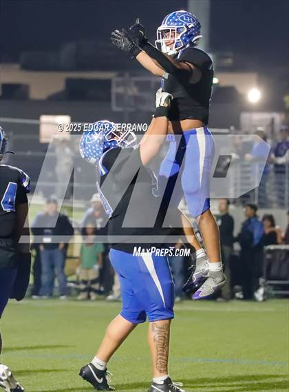 Thumbnail 3 in El Modena vs La Habra (CIF SS Division 4 Round 1) photogallery.