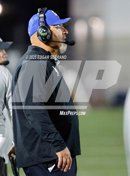 Thumbnail 2 in El Modena vs La Habra (CIF SS Division 4 Round 1) photogallery.