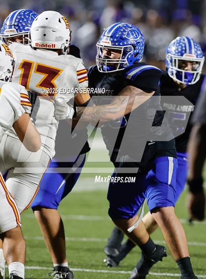 Thumbnail 2 in El Modena vs La Habra (CIF SS Division 4 Round 1) photogallery.