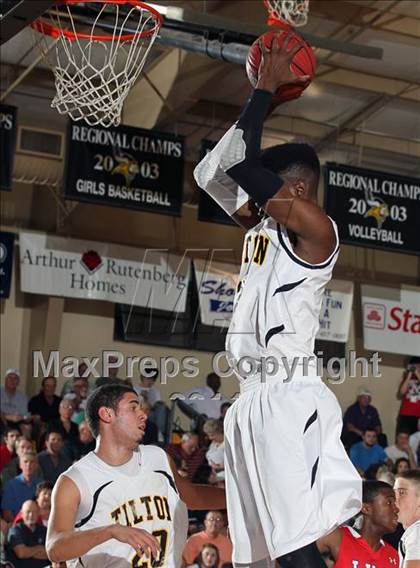 Thumbnail 3 in Tilton School vs. Wilbraham & Monson Academy (City of Palms Classic) photogallery.