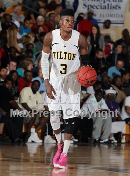 Thumbnail 3 in Tilton School vs. Wilbraham & Monson Academy (City of Palms Classic) photogallery.