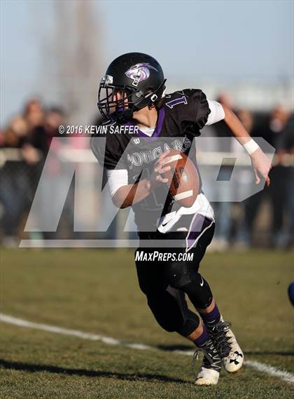 Thumbnail 1 in Akron @ Sedgwick County (CHSAA 8-Man Final) photogallery.