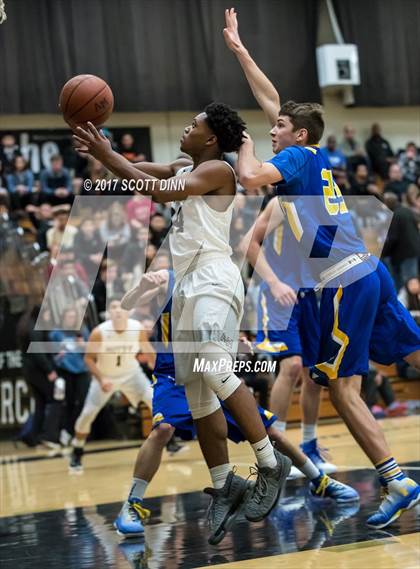 Thumbnail 2 in Serra @ Archbishop Mitty photogallery.