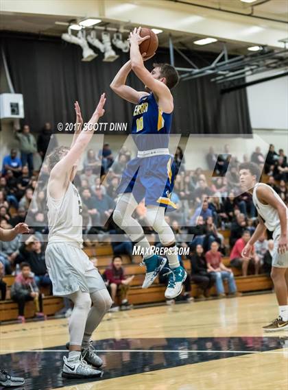 Thumbnail 2 in Serra @ Archbishop Mitty photogallery.