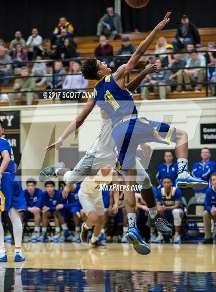 Thumbnail 2 in Serra @ Archbishop Mitty photogallery.