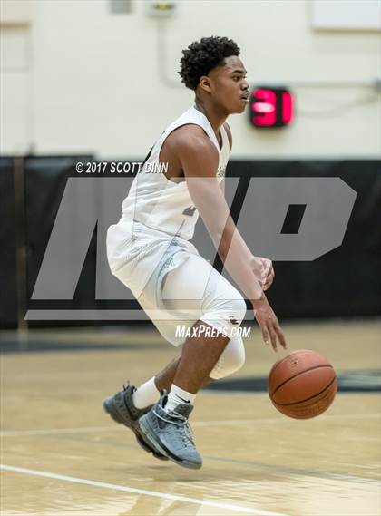 Thumbnail 1 in Serra @ Archbishop Mitty photogallery.