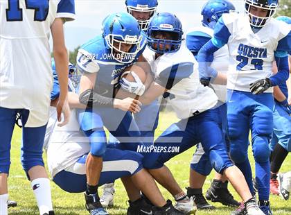 Thumbnail 2 in Questa @ McCurdy photogallery.