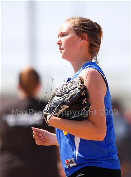 Thumbnail 3 in Wilcox vs. Oak Grove (Mission City Invitational) photogallery.