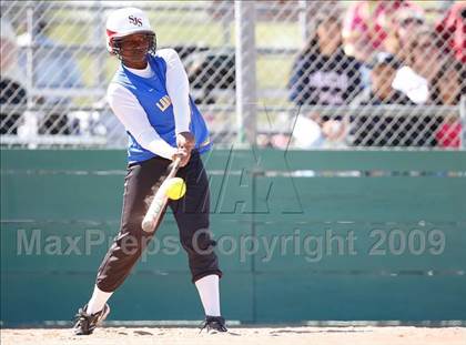Thumbnail 1 in Wilcox vs. Oak Grove (Mission City Invitational) photogallery.