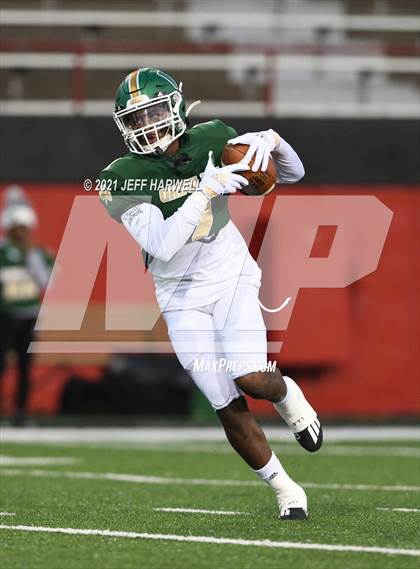 Thumbnail 2 in Salem @ Ursuline (OHSAA D4 Regional Quarterfinal) photogallery.