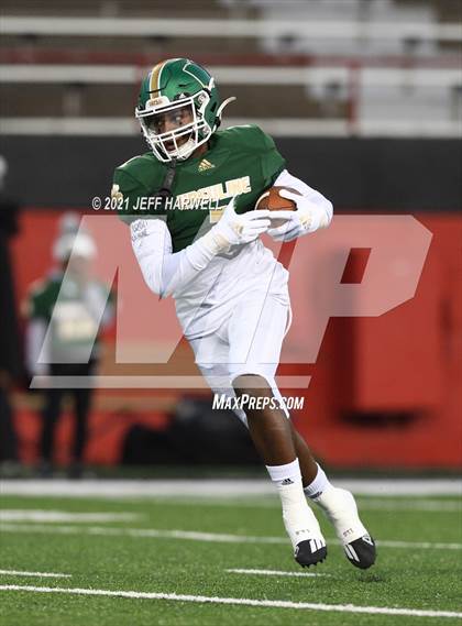 Thumbnail 3 in Salem @ Ursuline (OHSAA D4 Regional Quarterfinal) photogallery.