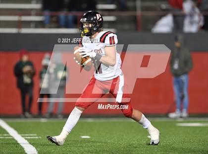 Thumbnail 3 in Salem @ Ursuline (OHSAA D4 Regional Quarterfinal) photogallery.