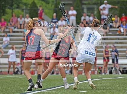 Thumbnail 3 in East Catholic vs. New Fairfield (CIAC Class S Final) photogallery.