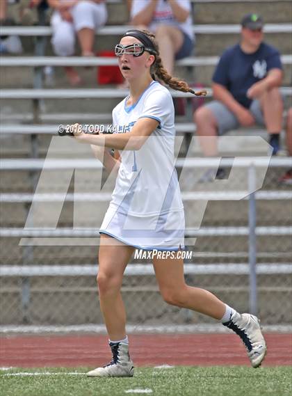 Thumbnail 3 in East Catholic vs. New Fairfield (CIAC Class S Final) photogallery.