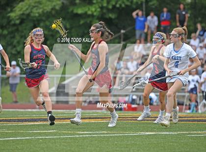 Thumbnail 3 in East Catholic vs. New Fairfield (CIAC Class S Final) photogallery.