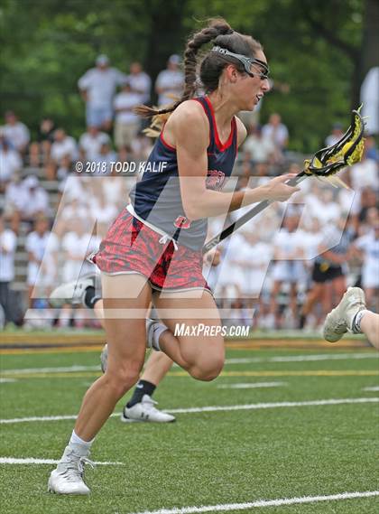 Thumbnail 2 in East Catholic vs. New Fairfield (CIAC Class S Final) photogallery.