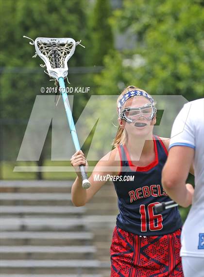 Thumbnail 3 in East Catholic vs. New Fairfield (CIAC Class S Final) photogallery.