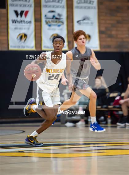 Thumbnail 2 in Desert Ridge vs Gilbert (Championship Game Welcome To The Jungle Holiday Tournament) photogallery.