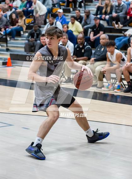 Thumbnail 3 in Desert Ridge vs Gilbert (Championship Game Welcome To The Jungle Holiday Tournament) photogallery.