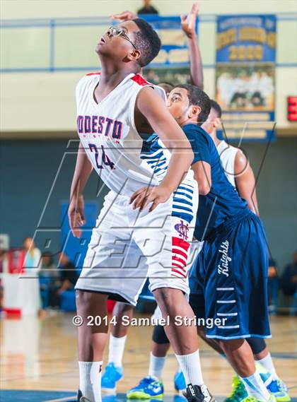 Thumbnail 1 in Bullard vs. Modesto Christian (Prep2Prep Tip-Off Classic) photogallery.