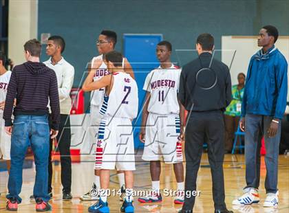 Thumbnail 2 in Bullard vs. Modesto Christian (Prep2Prep Tip-Off Classic) photogallery.