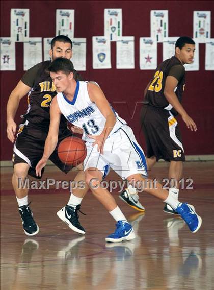 Thumbnail 1 in El Camino vs. Dana Hills (MaxPreps Holiday Classic) photogallery.