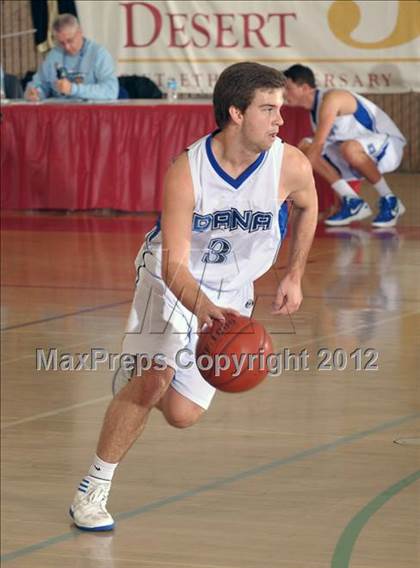 Thumbnail 2 in El Camino vs. Dana Hills (MaxPreps Holiday Classic) photogallery.