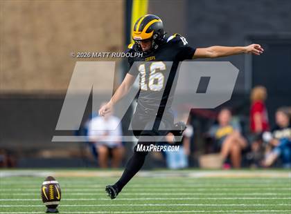 Thumbnail 2 in Lambert @ Sequoyah photogallery.