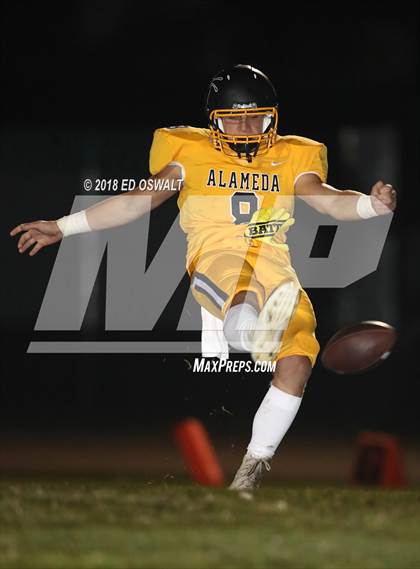 Thumbnail 1 in Alameda @ Encinal photogallery.