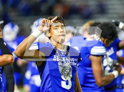 Thumbnail 2 in Beckville Vs Pewitt (UIL 2A D1 Football Bi-District) photogallery.