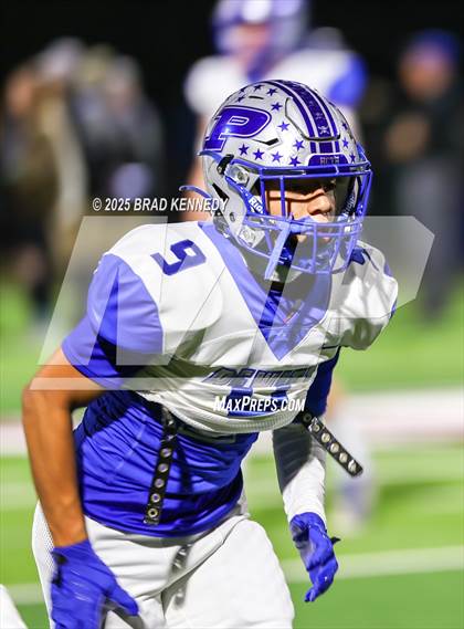Thumbnail 1 in Beckville Vs Pewitt (UIL 2A D1 Football Bi-District) photogallery.