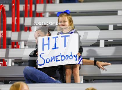 Thumbnail 2 in Beckville Vs Pewitt (UIL 2A D1 Football Bi-District) photogallery.