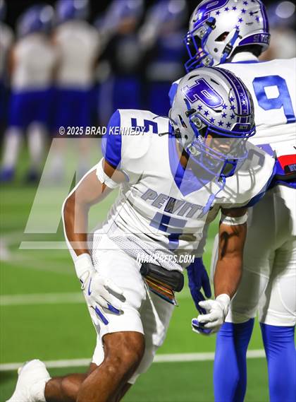 Thumbnail 1 in Beckville Vs Pewitt (UIL 2A D1 Football Bi-District) photogallery.