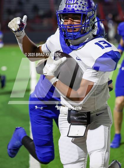 Thumbnail 1 in Beckville Vs Pewitt (UIL 2A D1 Football Bi-District) photogallery.